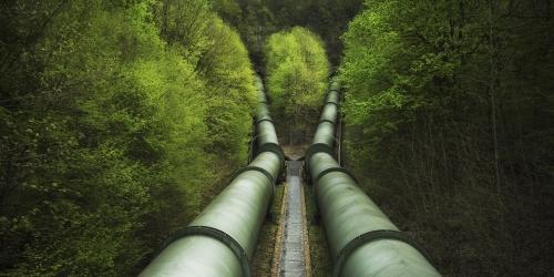 Pressure pipelines at pumped storage power plant in Erzhausen, in 德国. (Photo: Dag Spant)